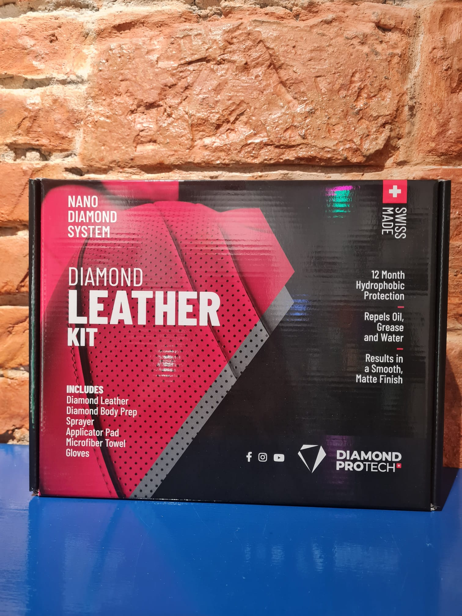 Image of DIAMOND LEATHER KIT